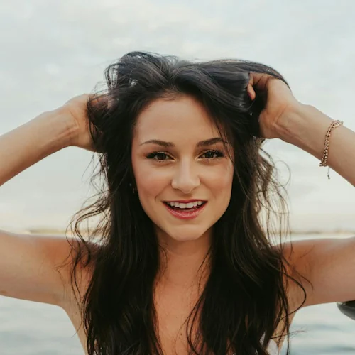 What would I look like with different hair, AI hairstyle try-on